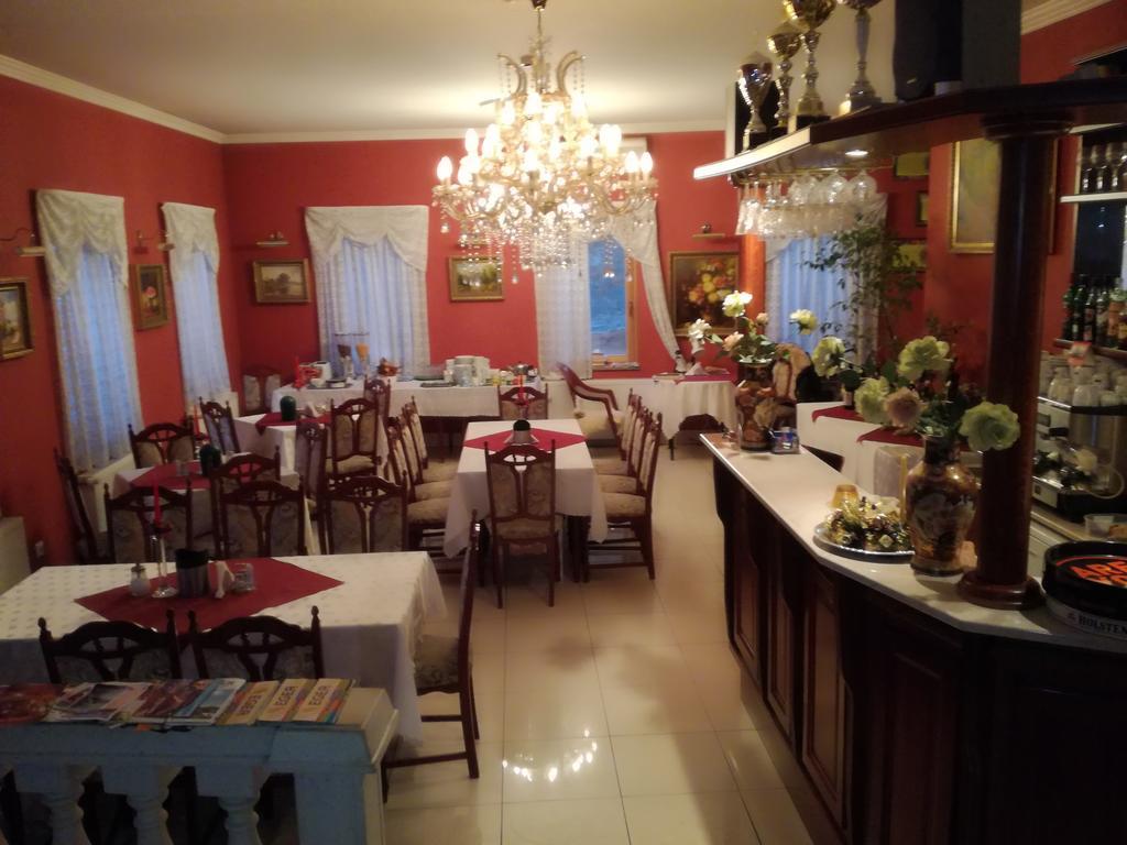 إغير Hotel Arany Trofea المظهر الخارجي الصورة