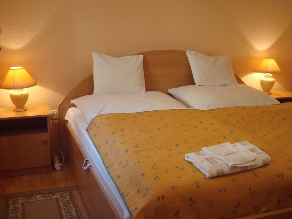 إغير Hotel Arany Trofea المظهر الخارجي الصورة